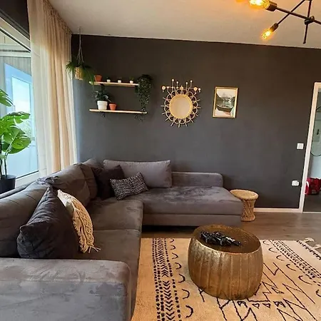 Apartment Supersuite Boho 2bdr Balkon Aufzug